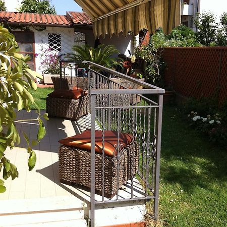 Harmony House Prestige Bed & Breakfast Pisa Bagian luar foto