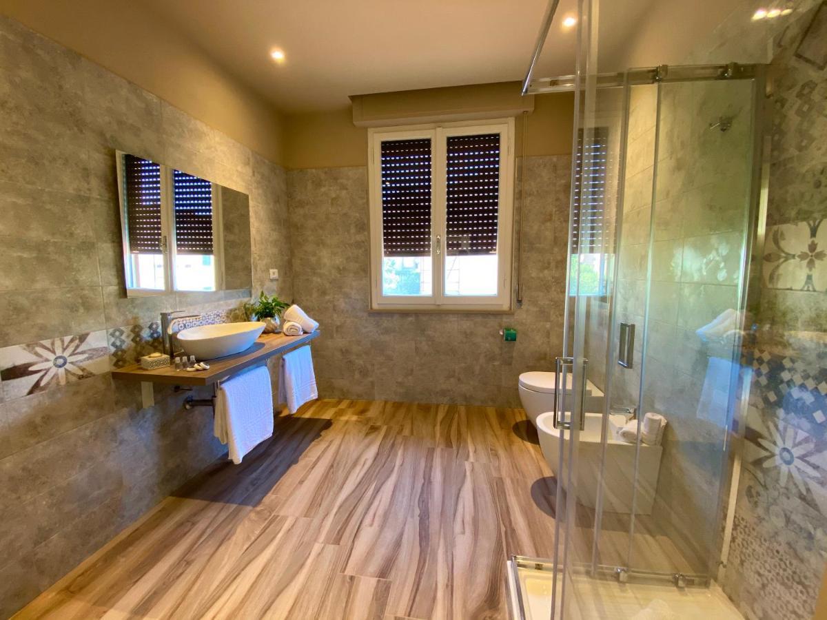 Harmony House Prestige Bed & Breakfast Pisa Bagian luar foto