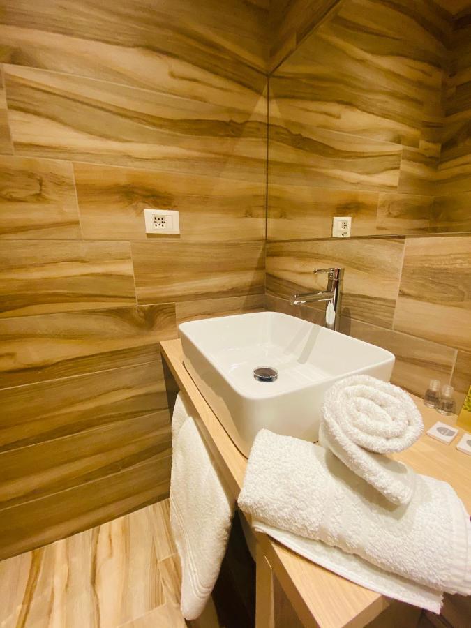 Harmony House Prestige Bed & Breakfast Pisa Bagian luar foto