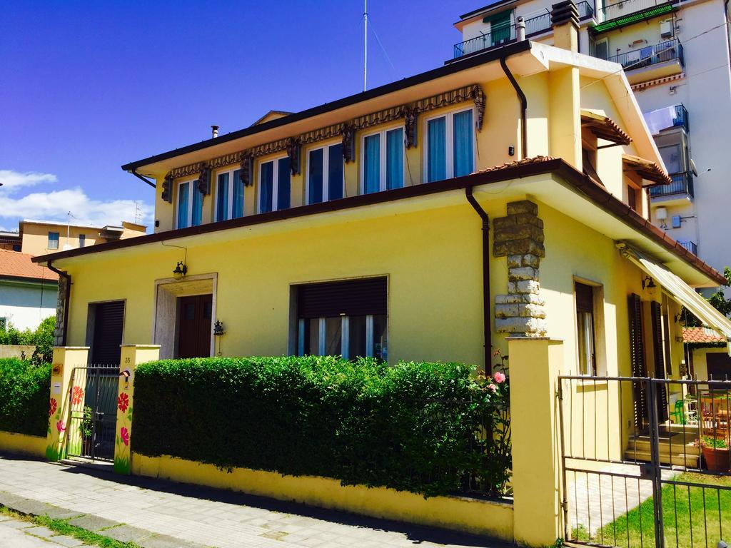 Harmony House Prestige Bed & Breakfast Pisa Bagian luar foto